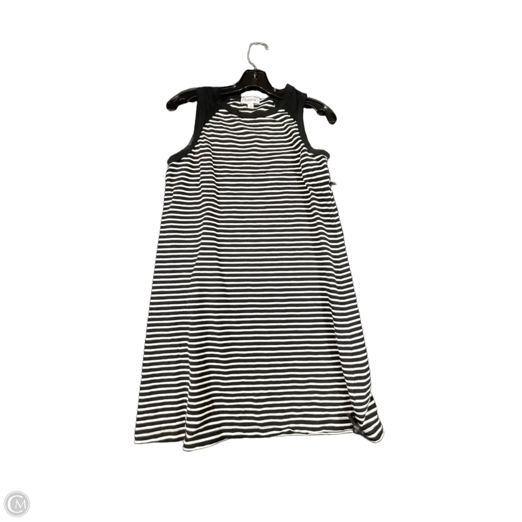 Dress Casual Short By Evereve In Black & White, Size: S