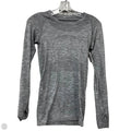 Athletic Top Long Sleeve Crewneck By Lululemon In Grey, Size: 4