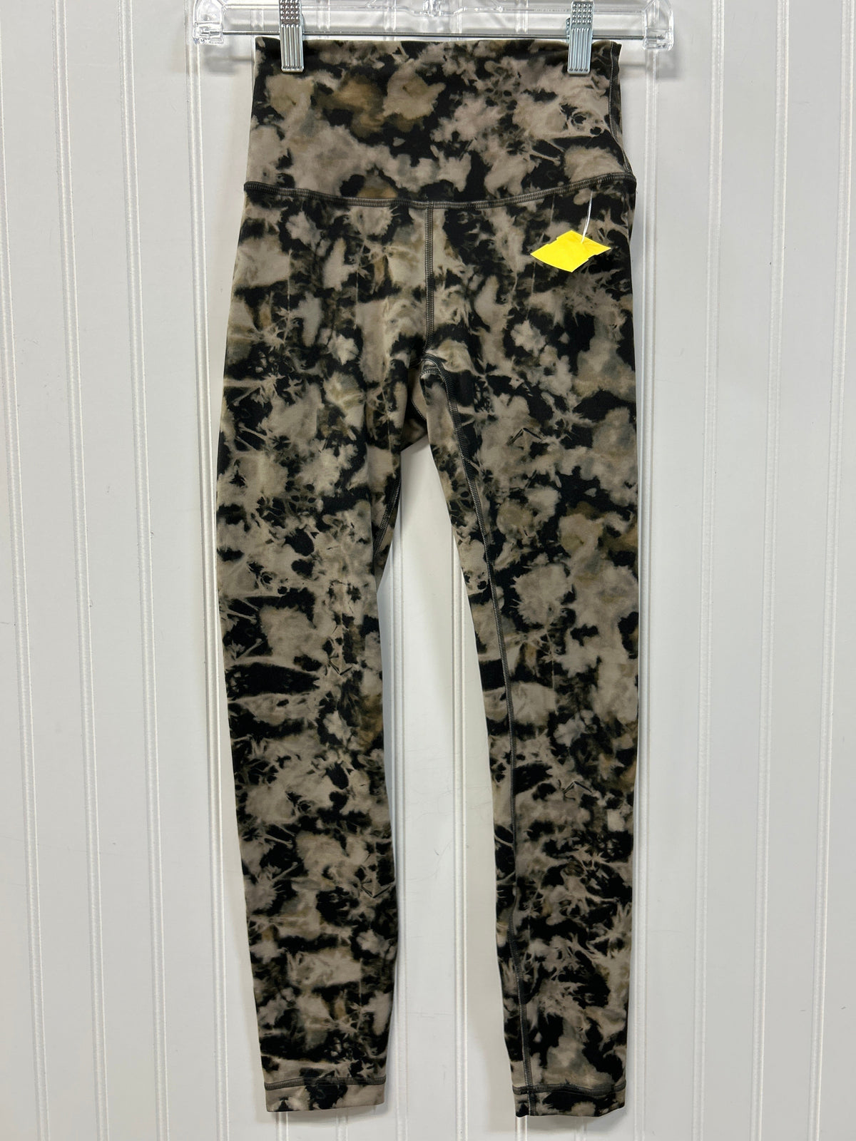 Athletic Leggings By Lululemon In Taupe, Size:4