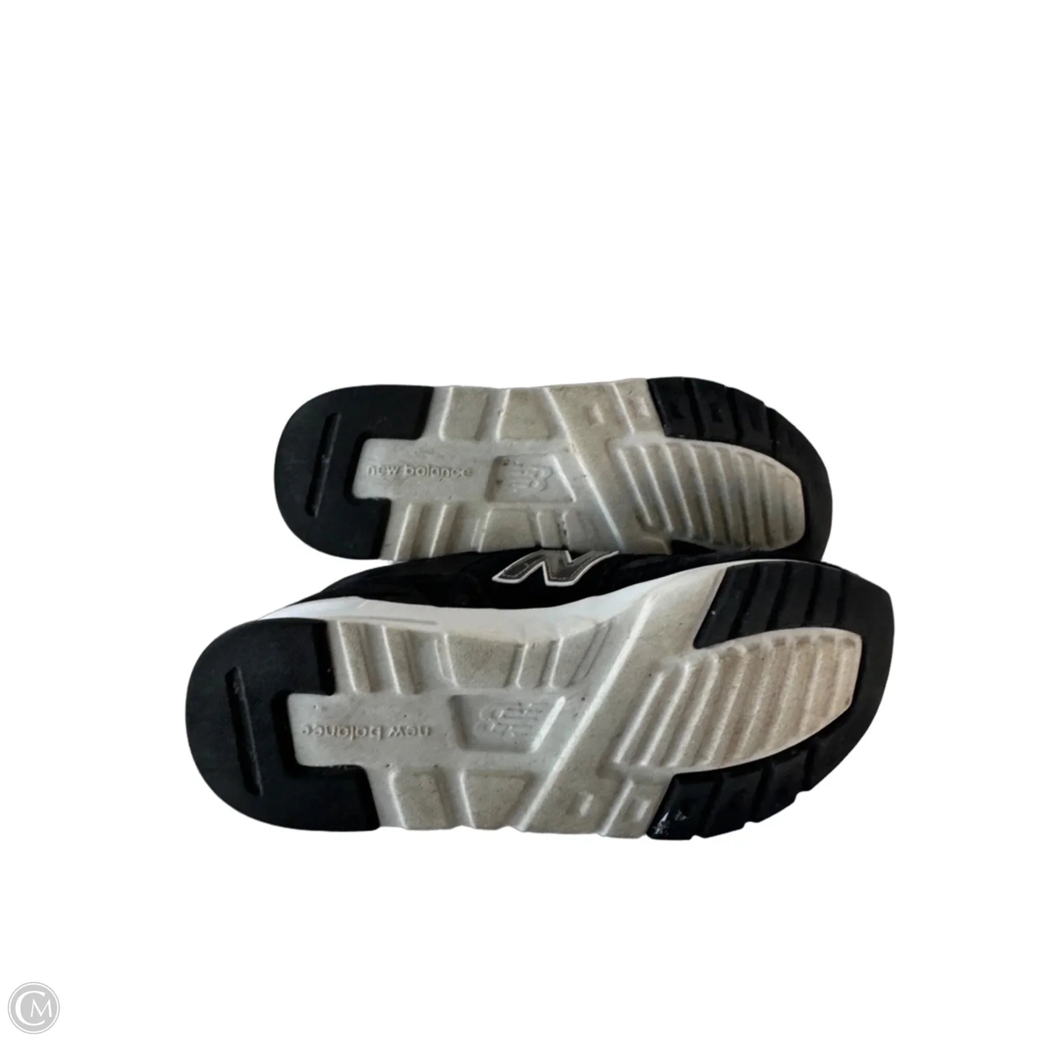 Shoes Sneakers By New Balance In Black & White, Size: 6