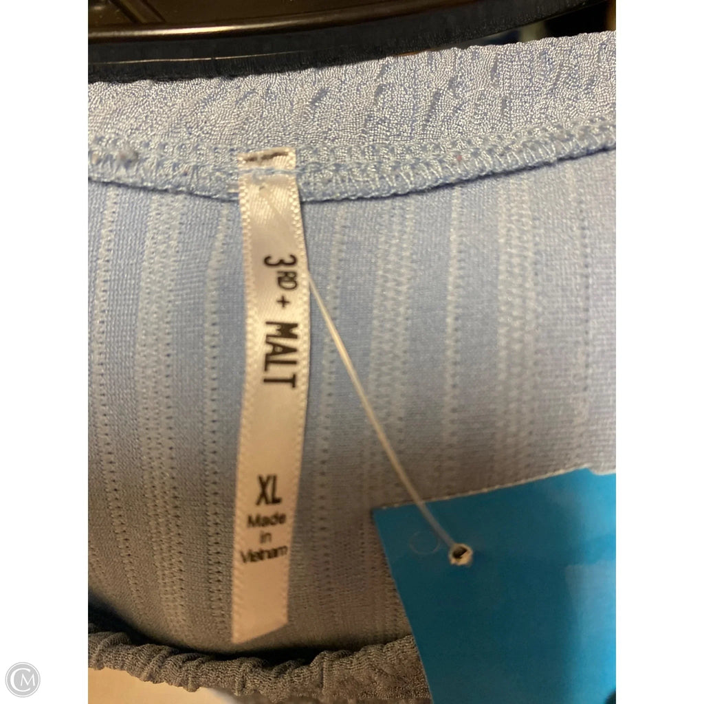 Top Short Sleeve By Clothes Mentor In Blue, Size: Xl