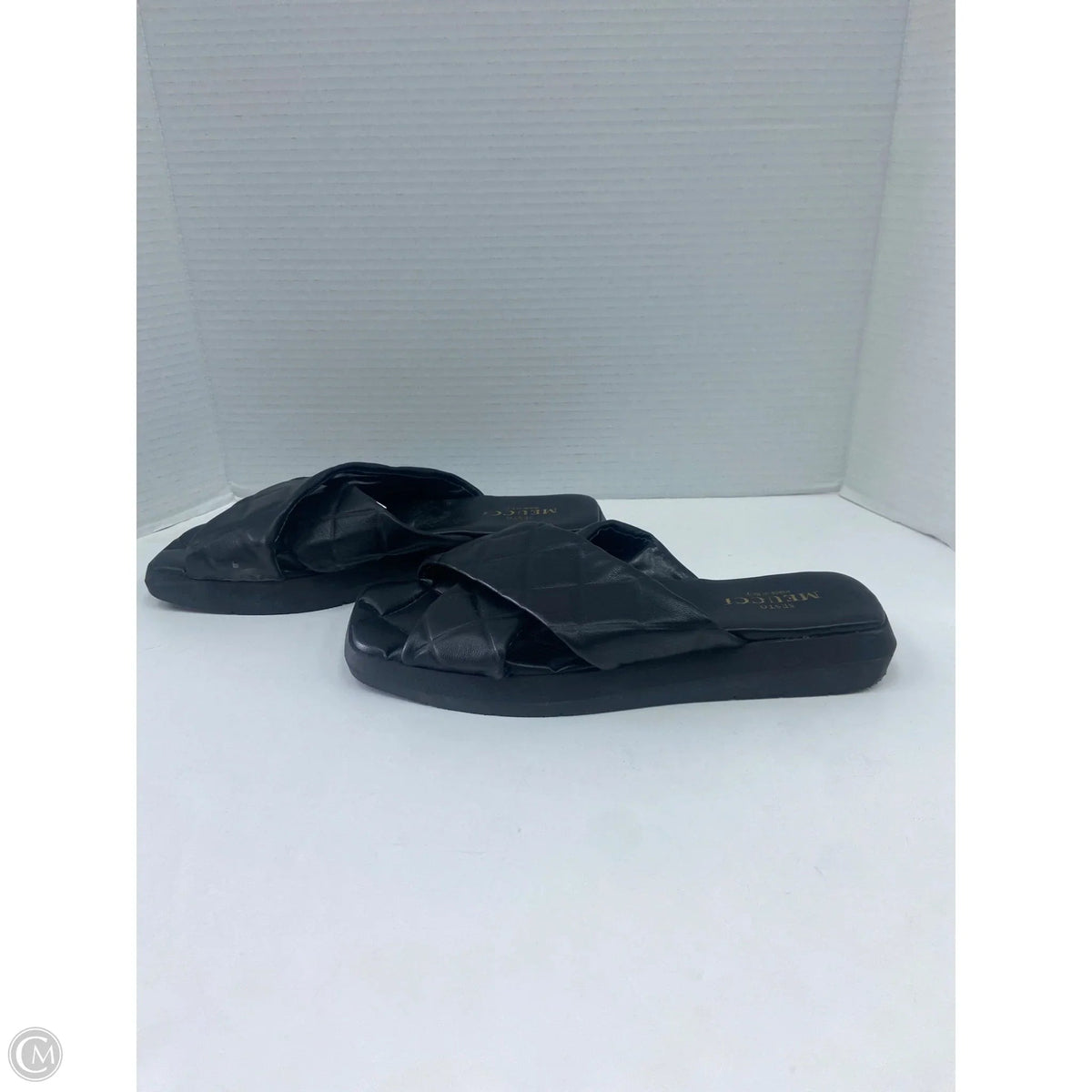 Sandals Flats By Clothes Mentor In Black, Size: 10