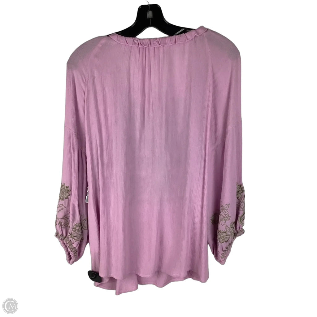 Top Longsleeve By Clothes Mentor In Pink, Size: M