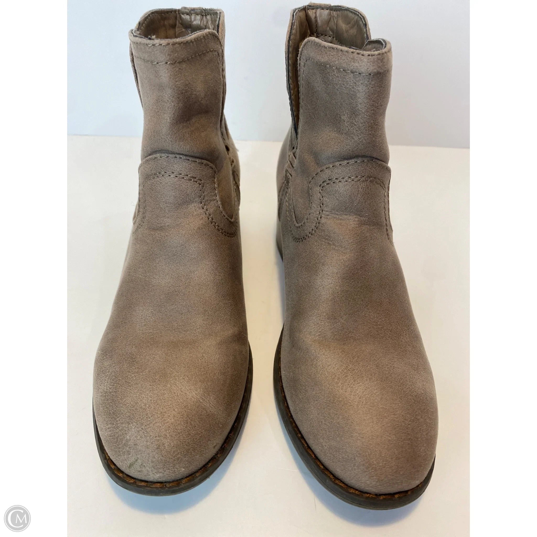 Boots Ankle Heels By True Craft In Taupe, Size: 7