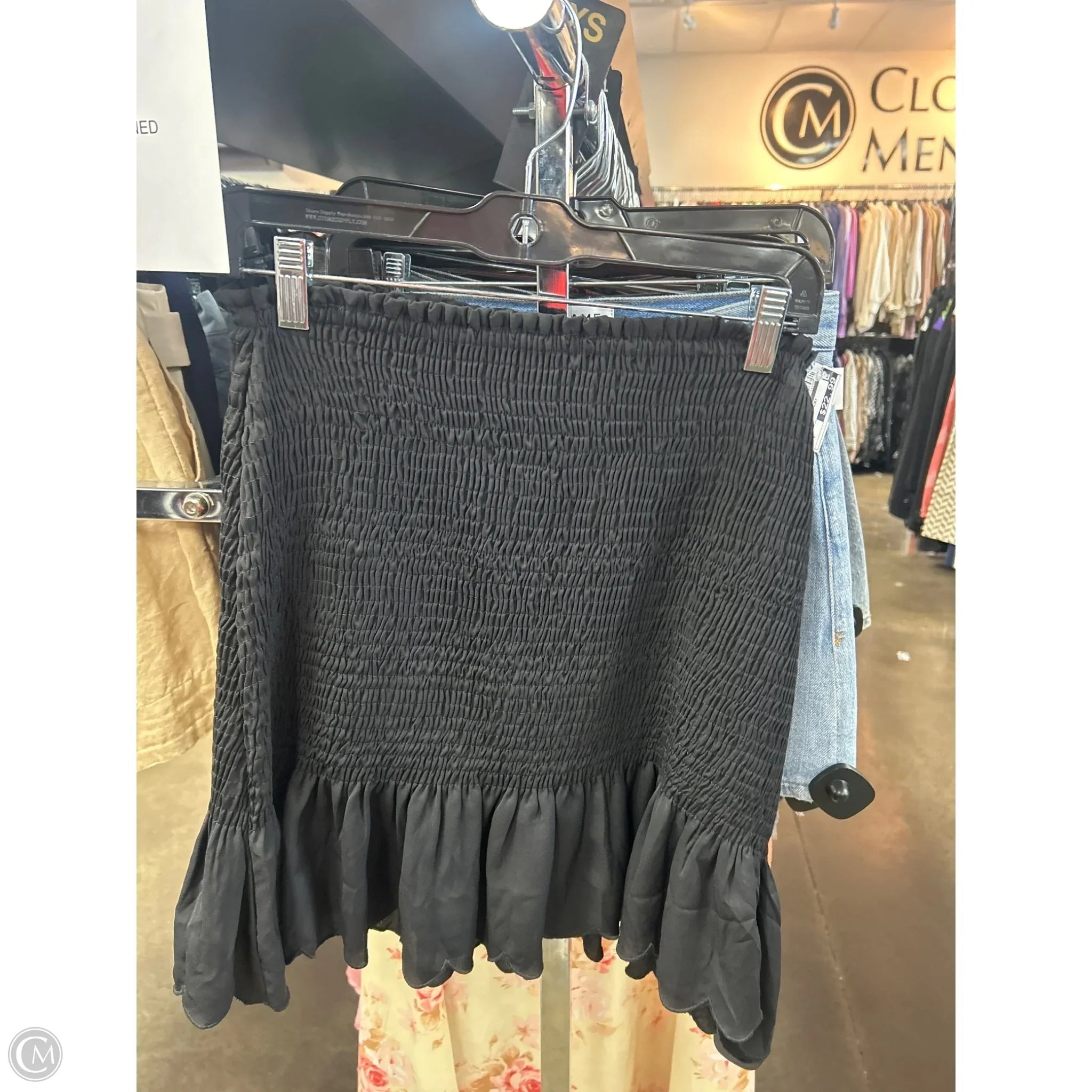 Skirt Mini & Short By Vero Moda In Black, Size: M
