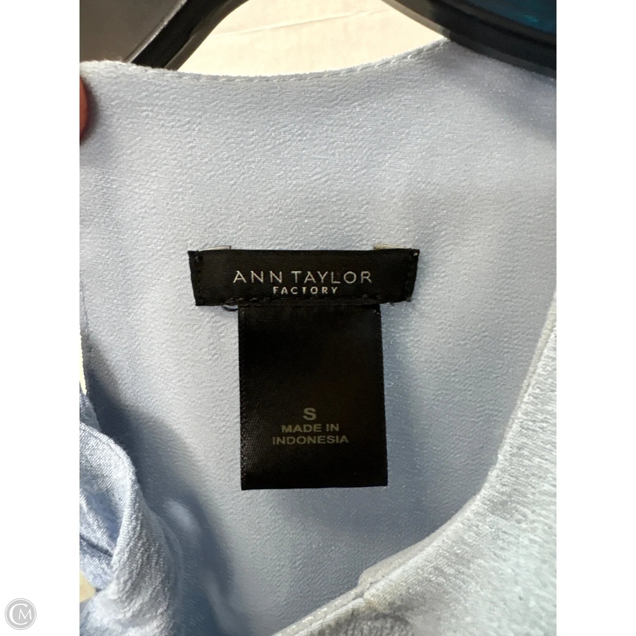Top Sleeveless By Ann Taylor In Blue, Size: S