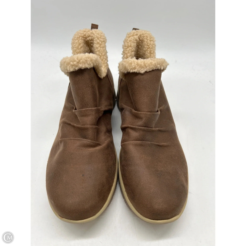 Boots Ankle Flats By Skechers In Brown, Size: 11