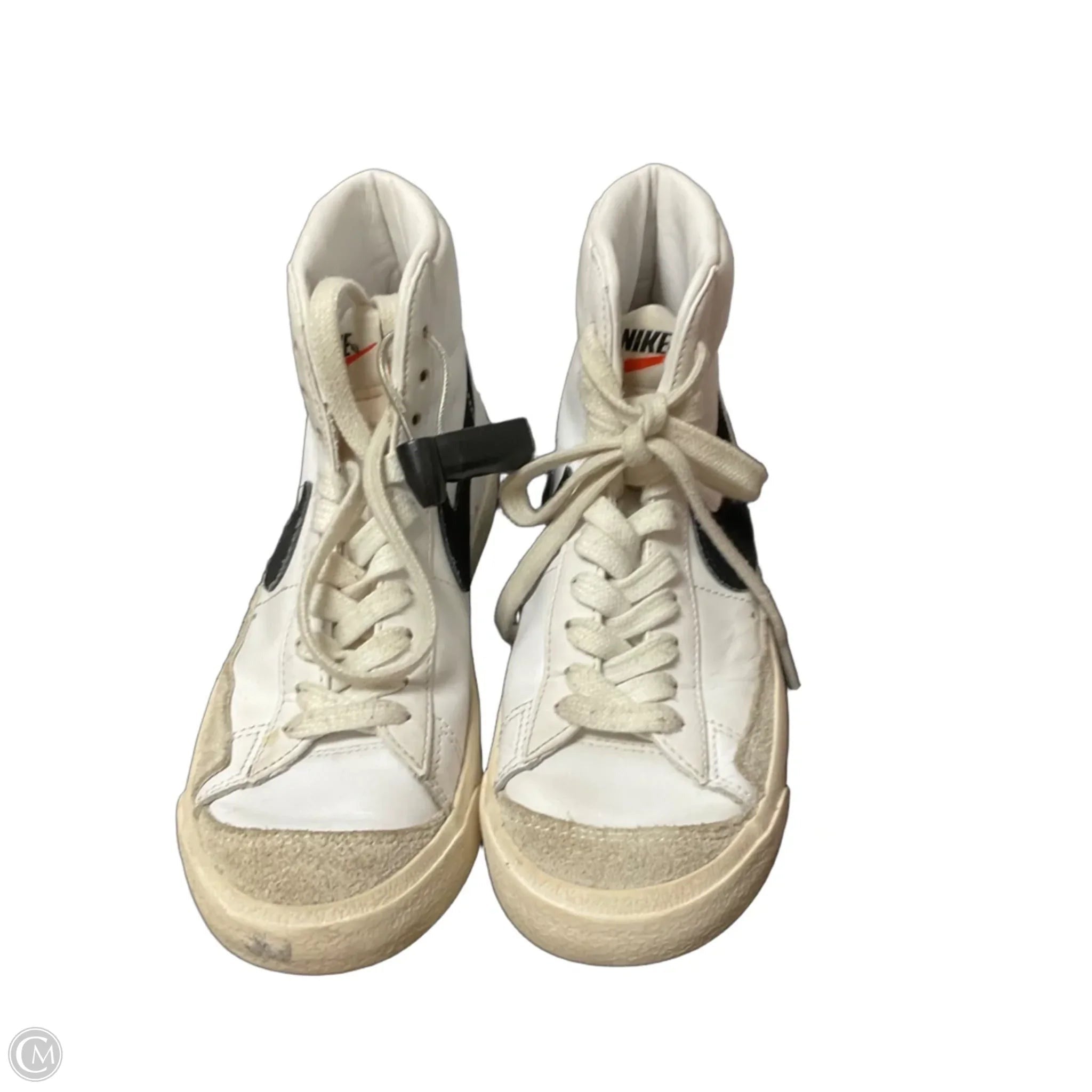 Shoes Sneakers By Nike In White, Size: 6