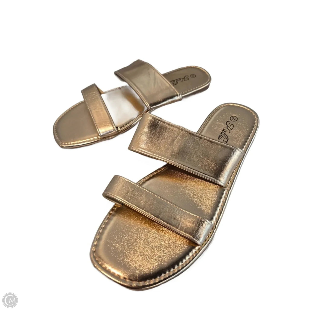 Sandals Flats By Clothes Mentor In Bronze, Size: 10