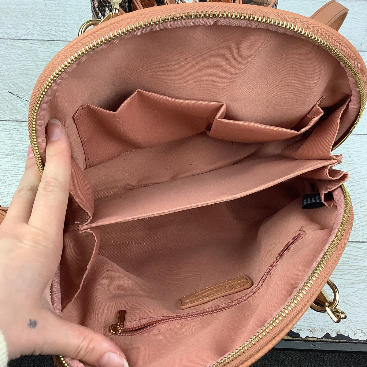 Handbag By Like Dreams, Size: Medium