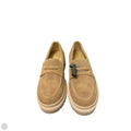 Shoes Flats By Cmb In Tan, Size: 10.5