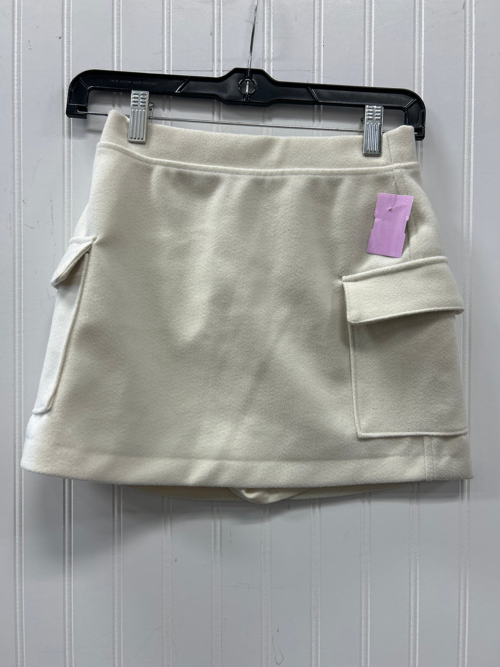Skort By Abercrombie And Fitch In Cream, Size:Xs