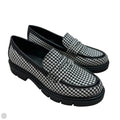 Shoes Flats By Marc Fisher In Black & White, Size: 7