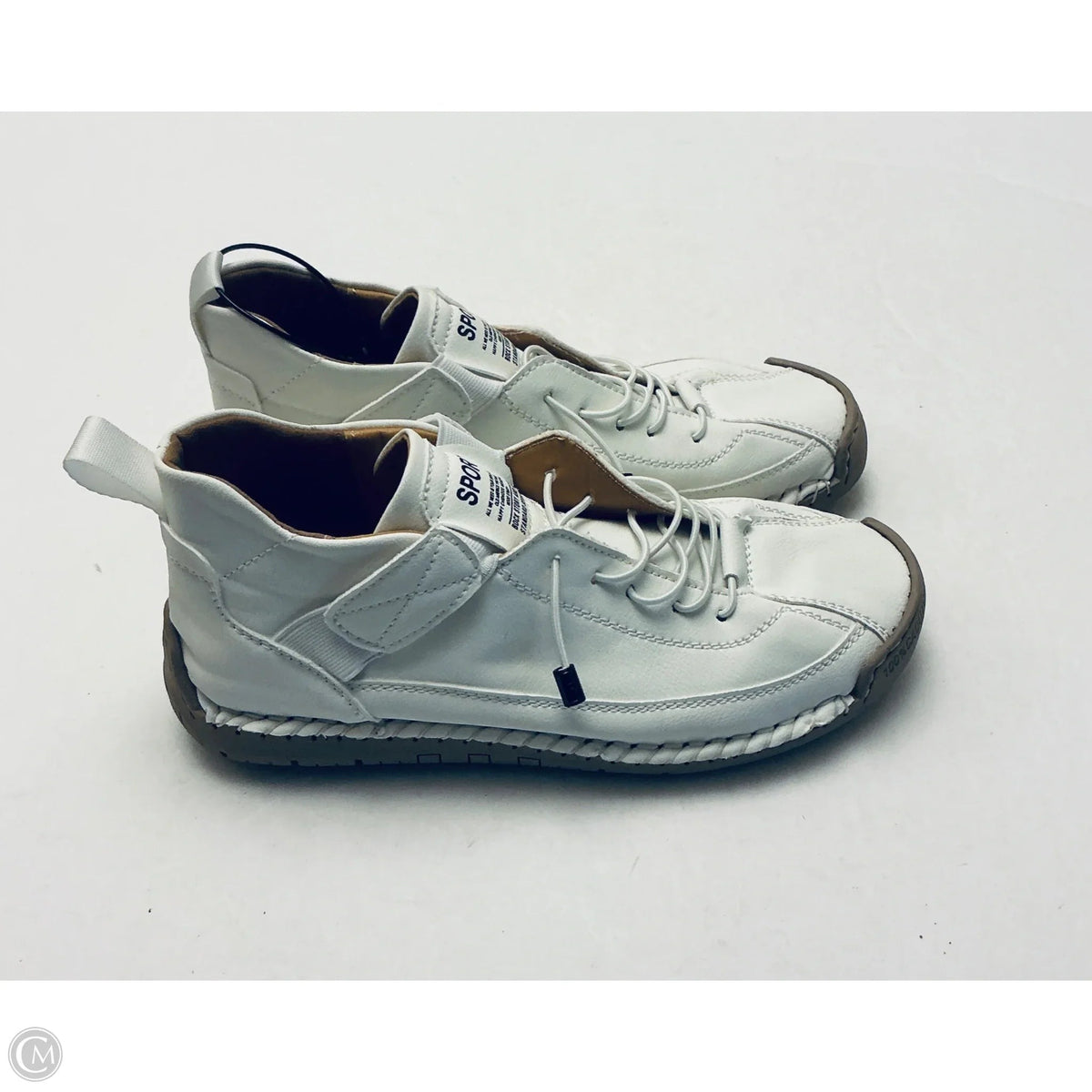 Shoes Sneakers By Clothes Mentor In White, Size: 8.5