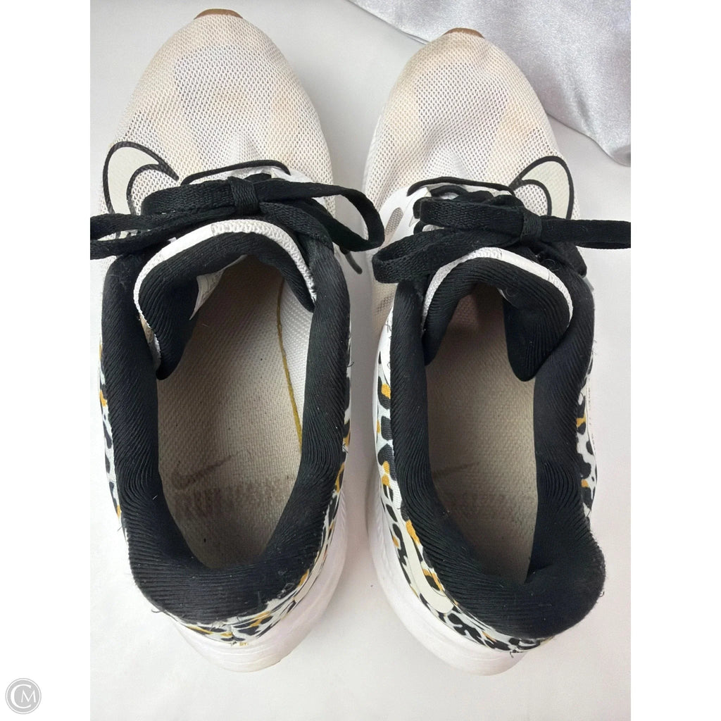 Shoes Athletic By Nike In White, Size: 8.5