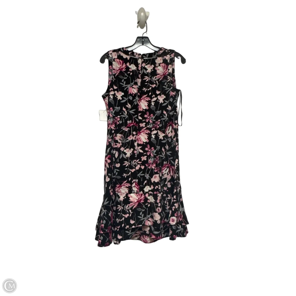 Dress Casual Short By White House Black Market In Black & Pink, Size: Xs