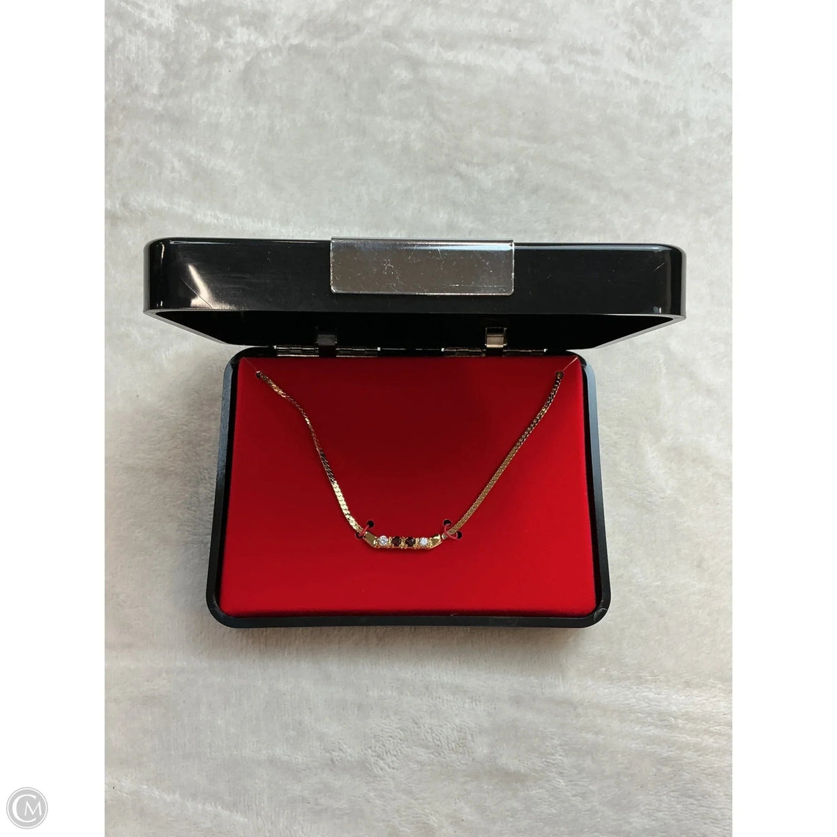 Necklace Choker & Collar By Clothes Mentor