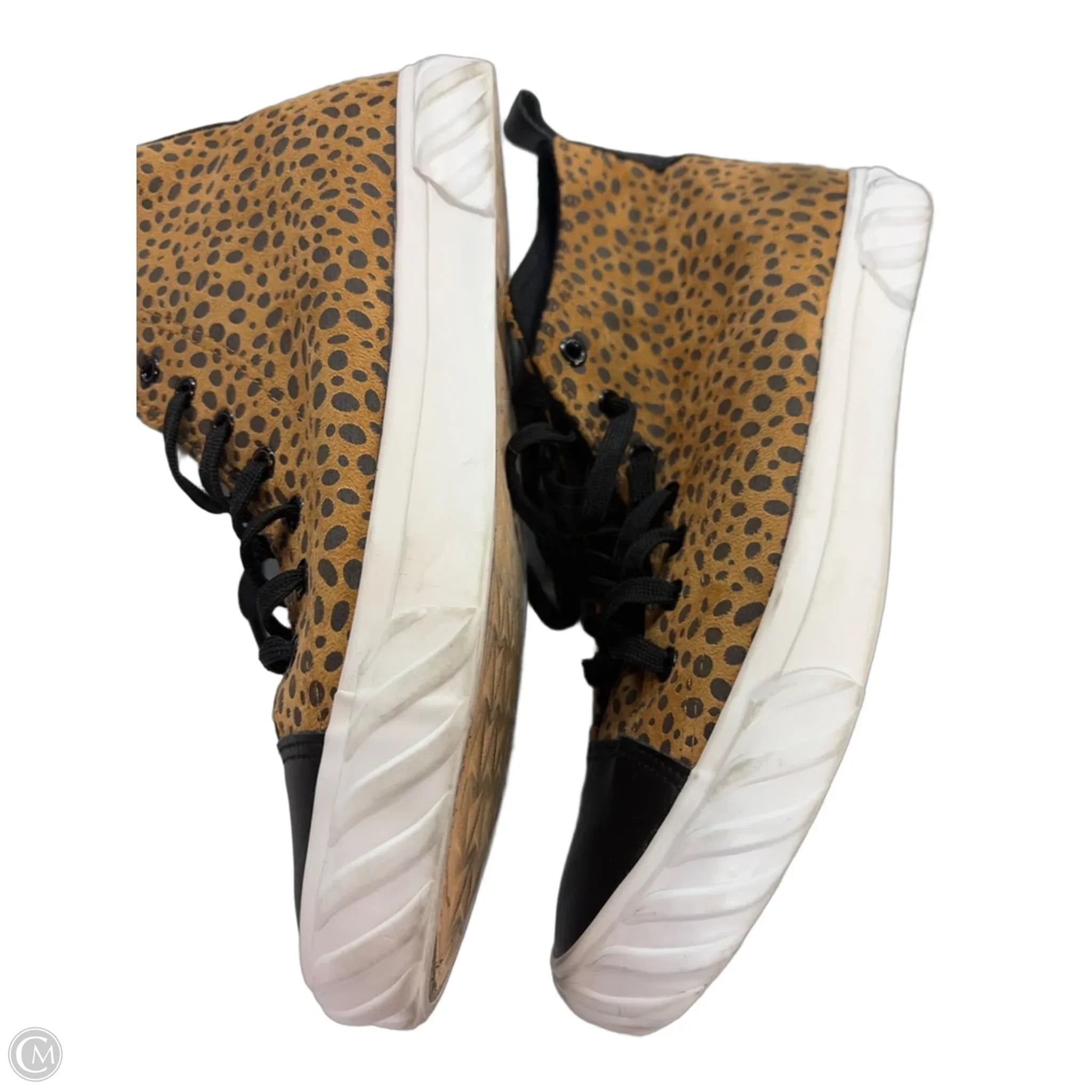 Shoes Sneakers By Olivia Miller In Animal Print, Size: 10