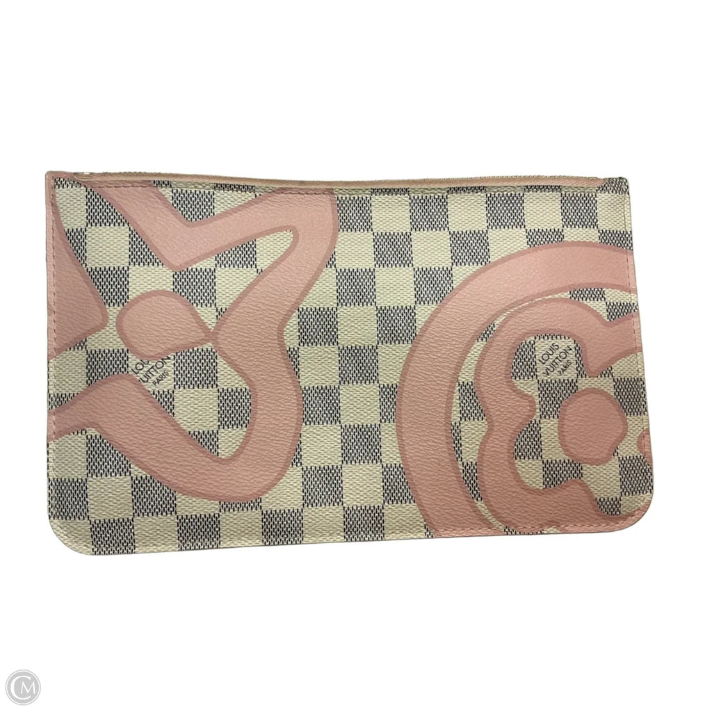 Wristlet Luxury Designer By Louis Vuitton, Size: Medium