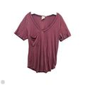 Top Short Sleeve Basic By White Crow In Maroon, Size: L