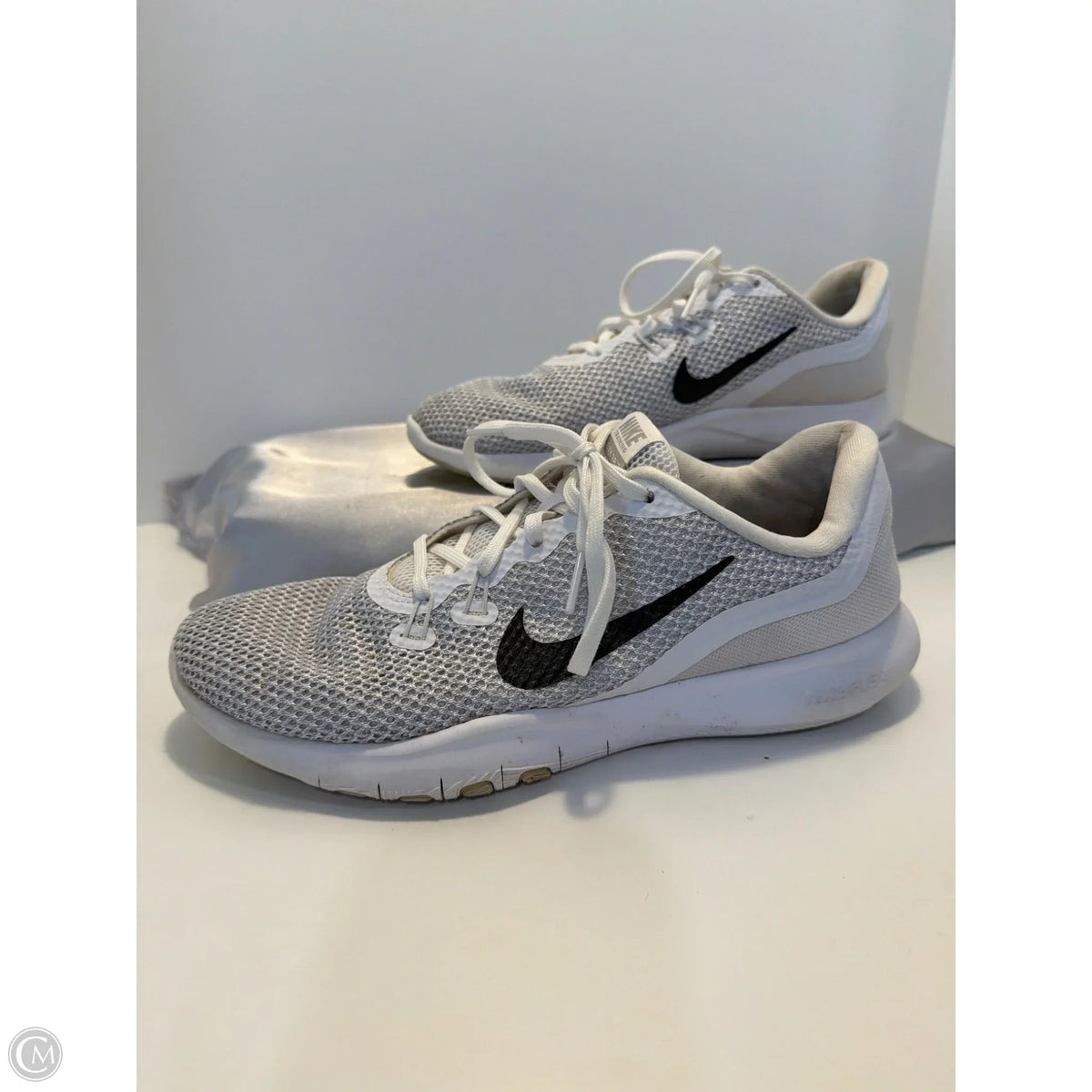 Shoes Athletic By Nike In White, Size: 9