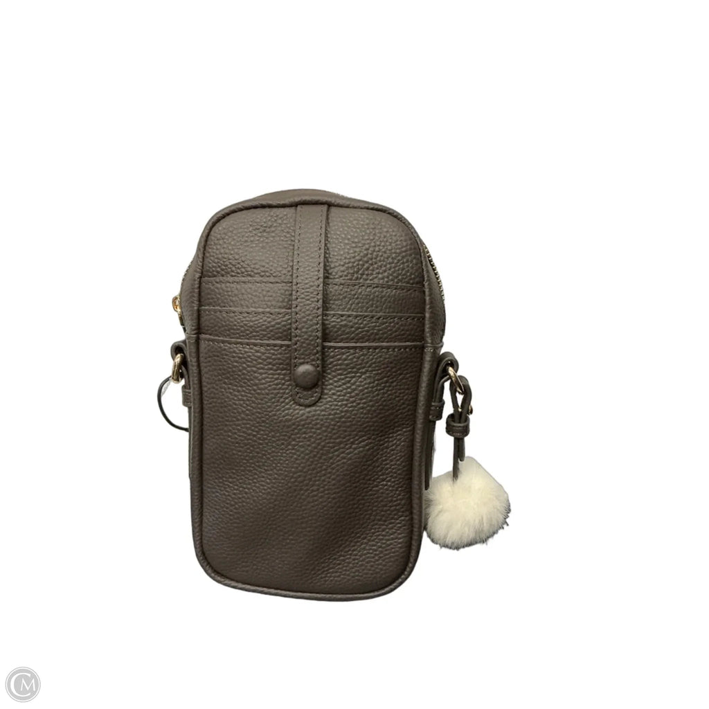 Crossbody By Clothes Mentor, Size: Small