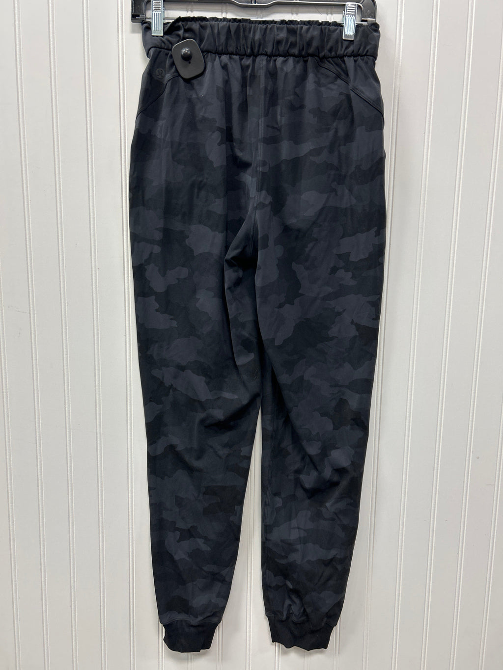 Athletic Pants By Lululemon In Grey, Size:4