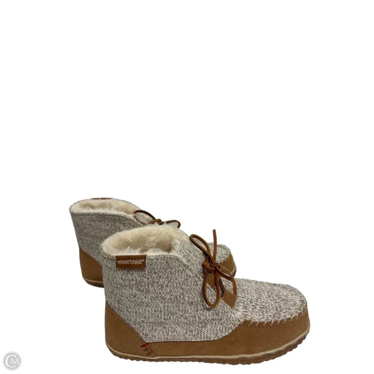 Boots Ankle Flats By Minnetonka In Cream, Size: 9