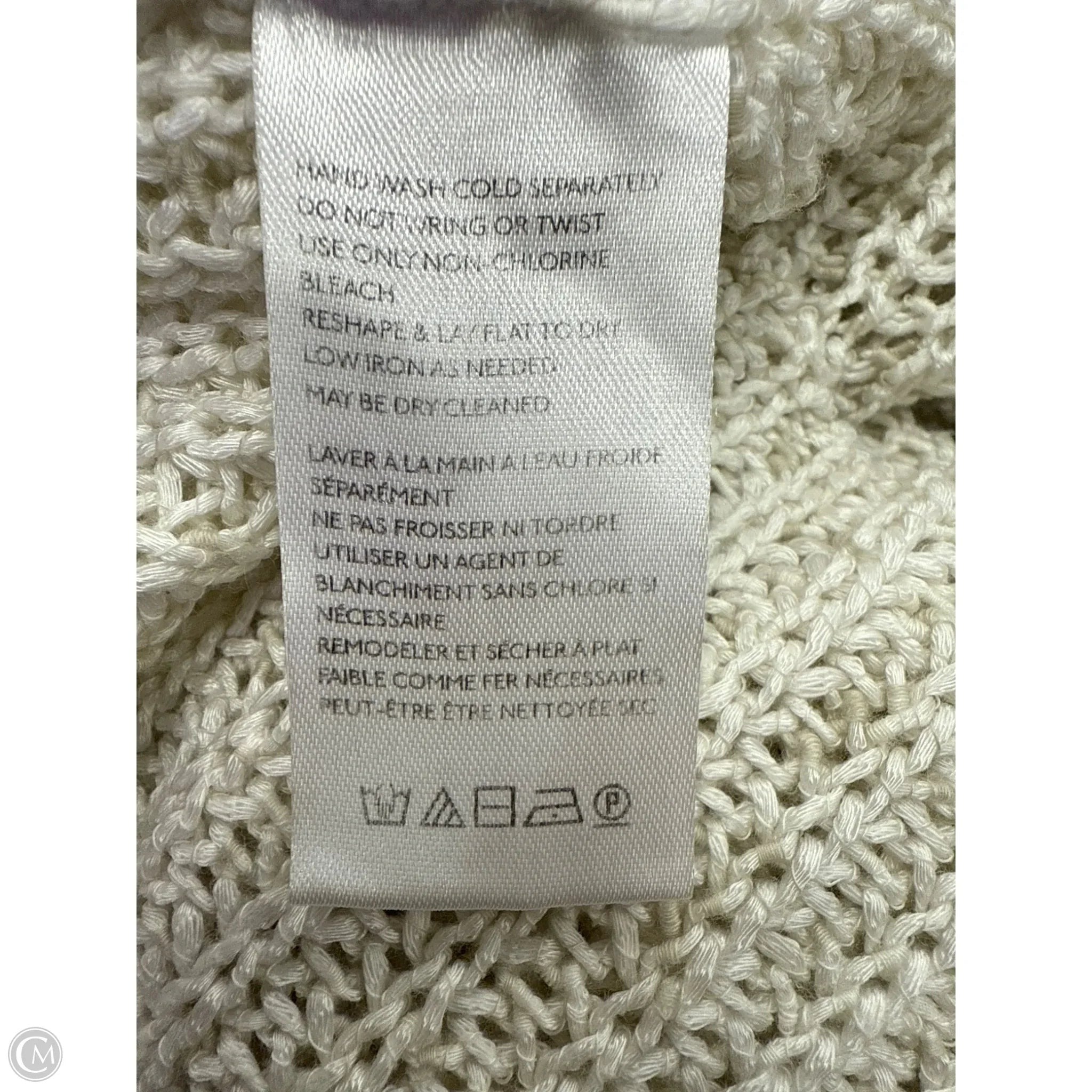 Sweater Cardigan By Urban Outfitters In Cream, Size: Xs