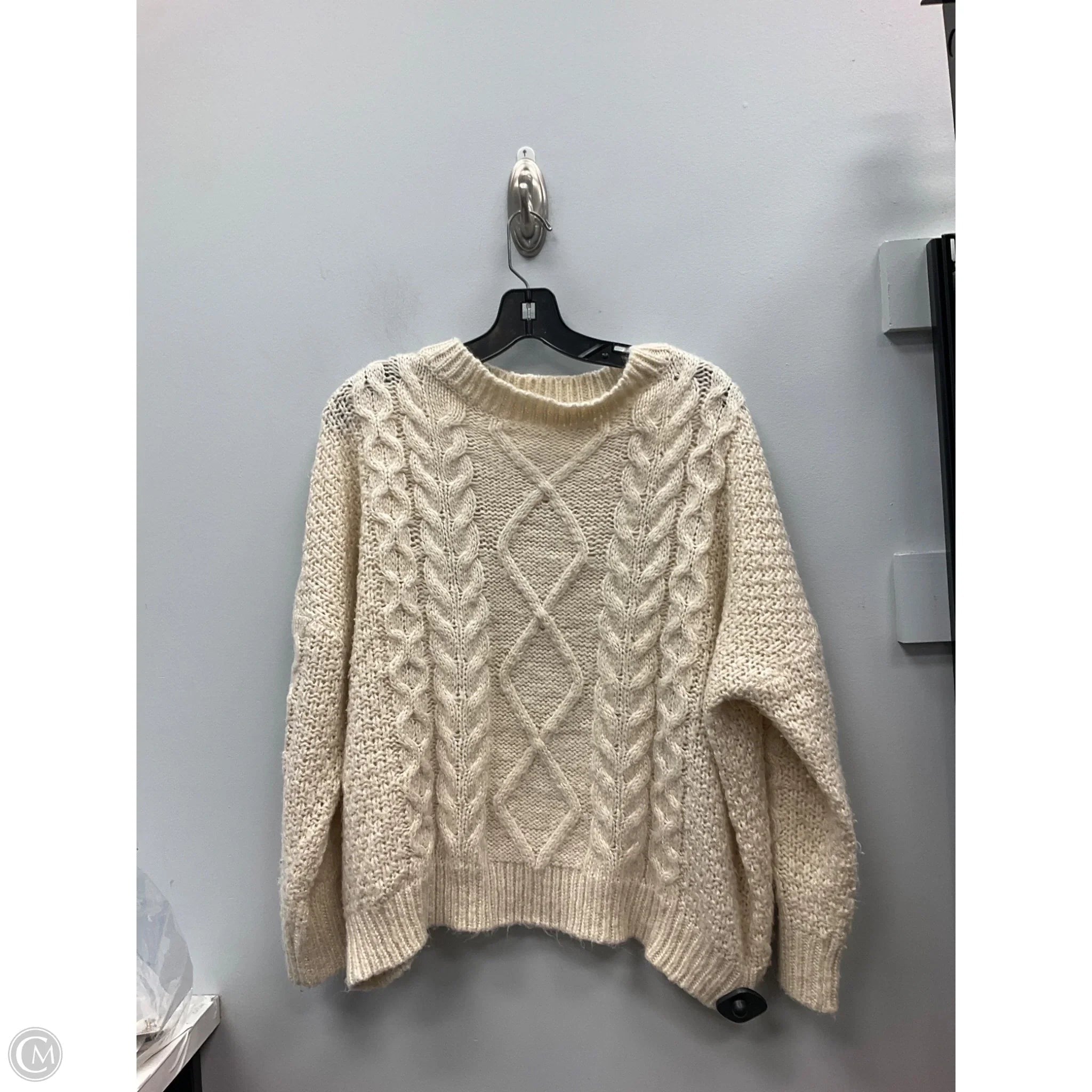 Sweater By Cmc In Cream, Size: M