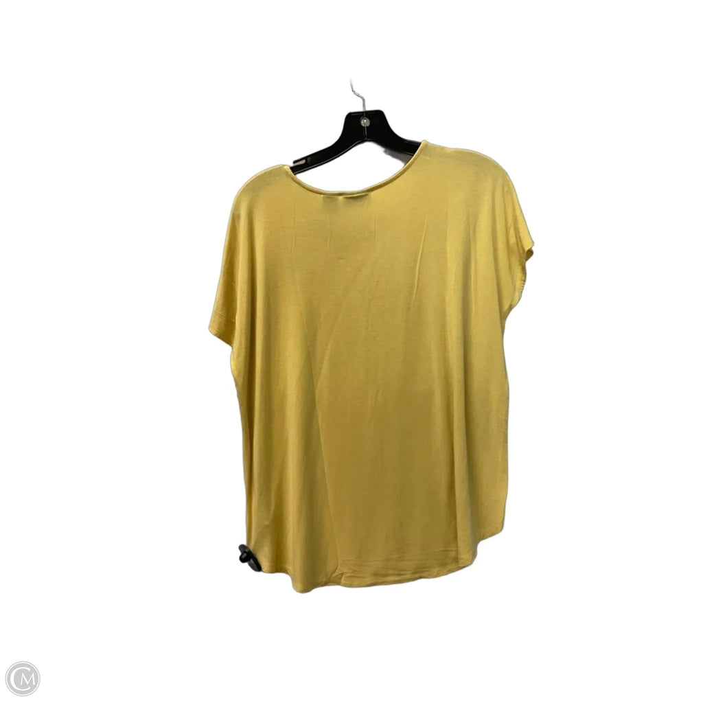Top Short Sleeve Basic By Adrienne Vittadini In Yellow, Size: L