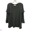 Top Long Sleeve By Accent In Black, Size: M