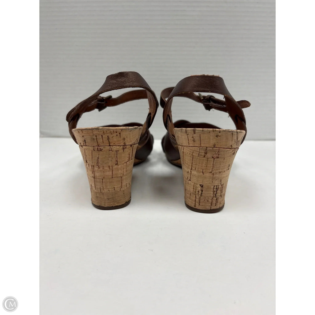 Sandals Heels Block By Clarks In Brown, Size: 7