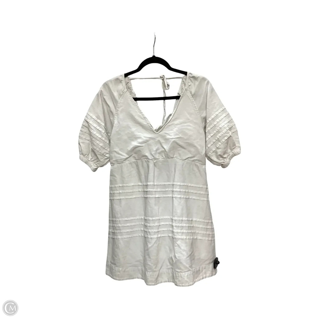 Dress Casual Short By 7 For All Mankind In White, Size: S