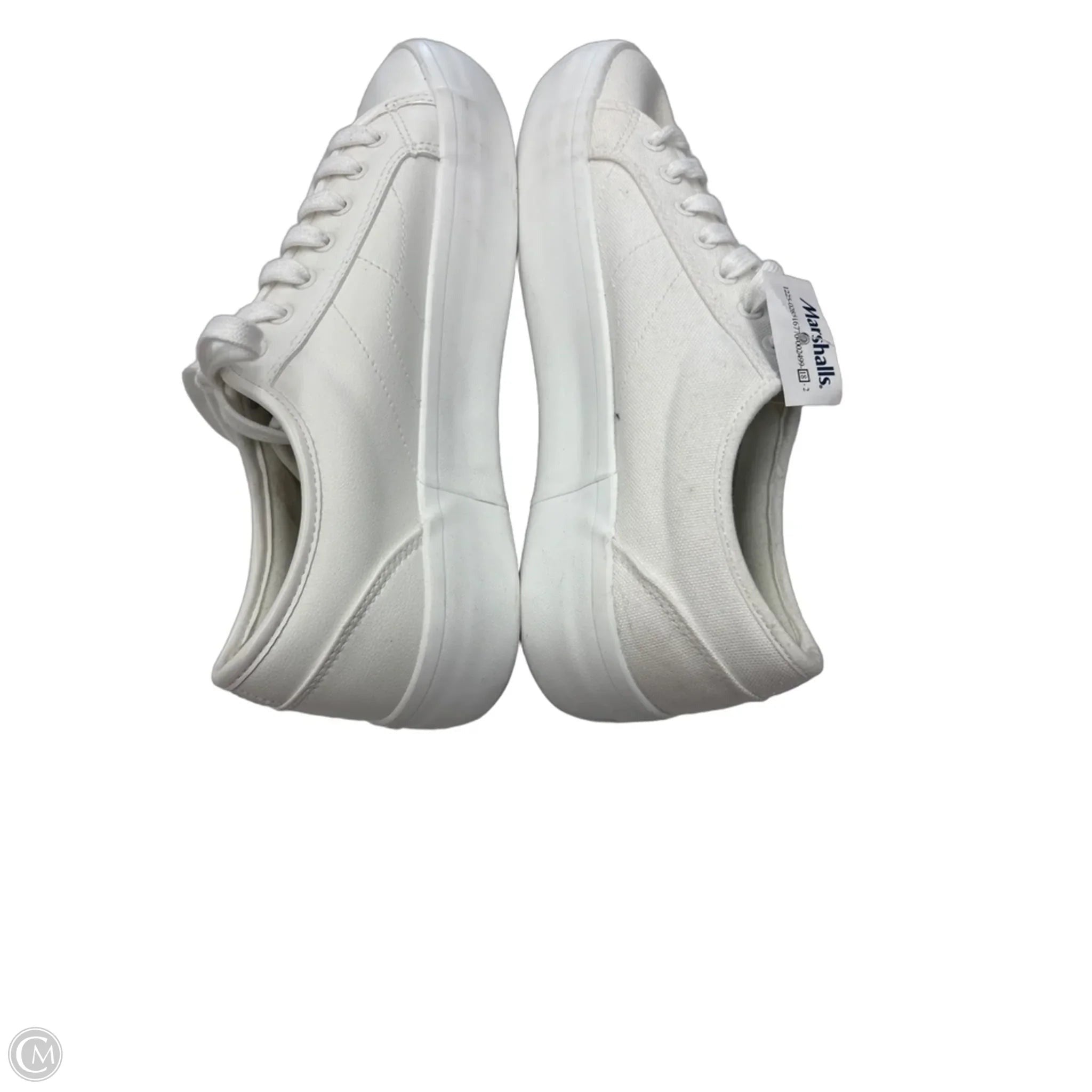Shoes Sneakers By Cushionaire In White, Size: 9.5