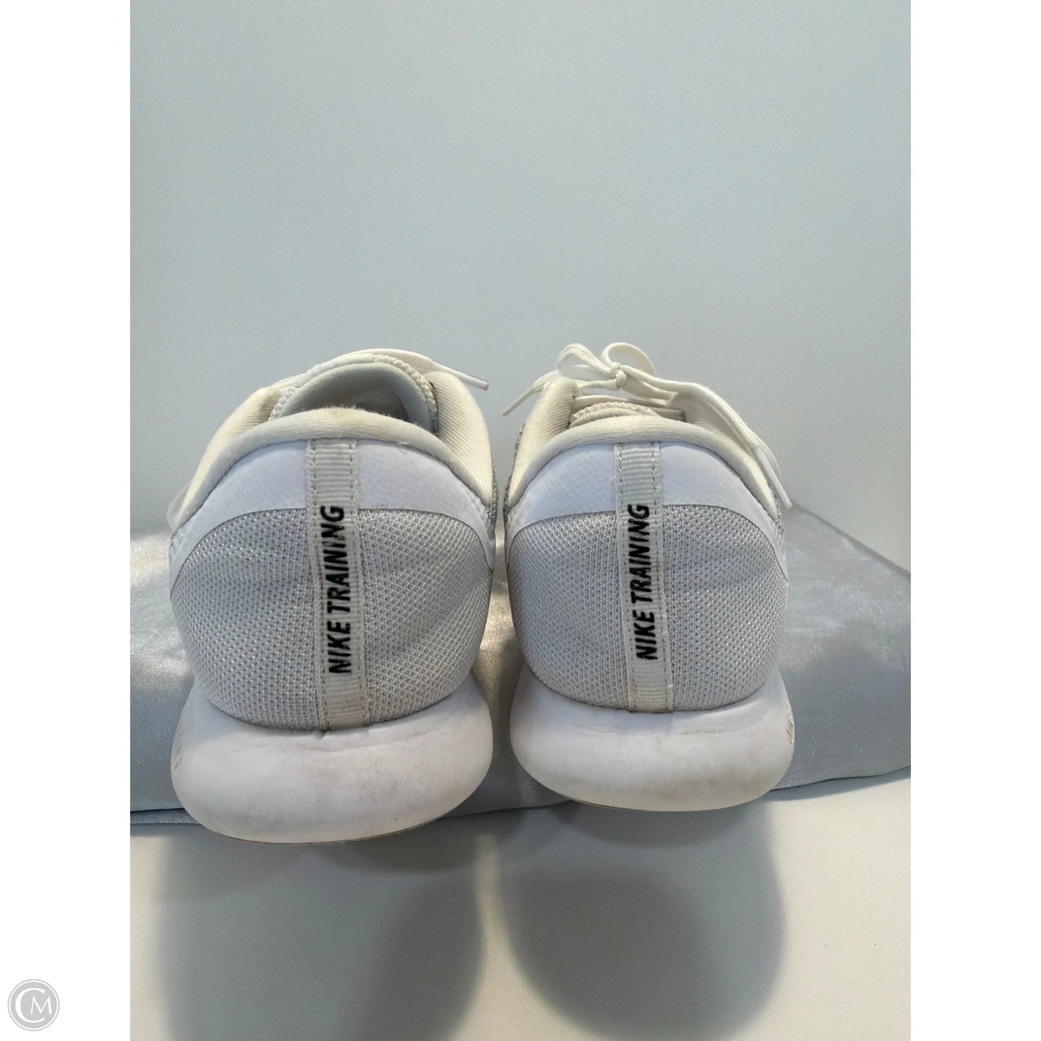 Shoes Athletic By Nike In White, Size: 9