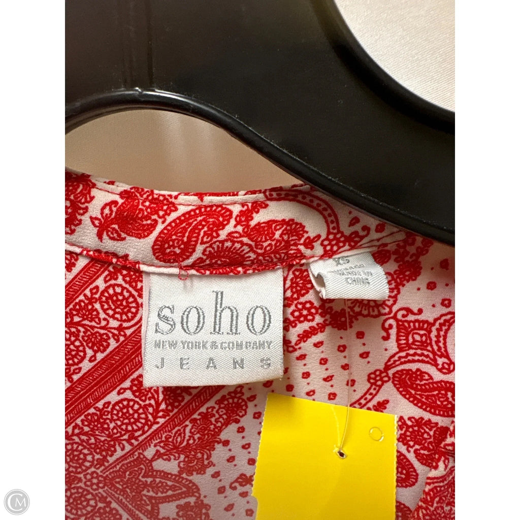 Top Sleeveless By Soho Apparel In Red, Size: Xs
