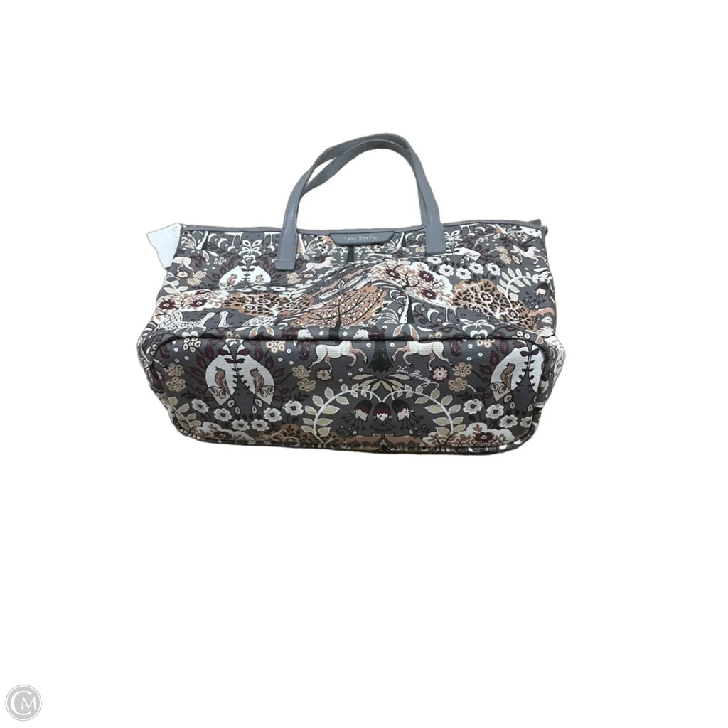Handbag By Vera Bradley, Size: Medium
