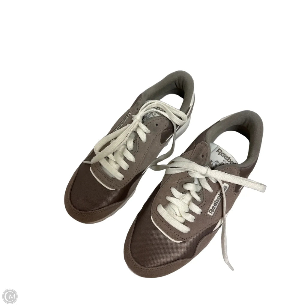 Shoes Sneakers By Reebok In Tan, Size: 7