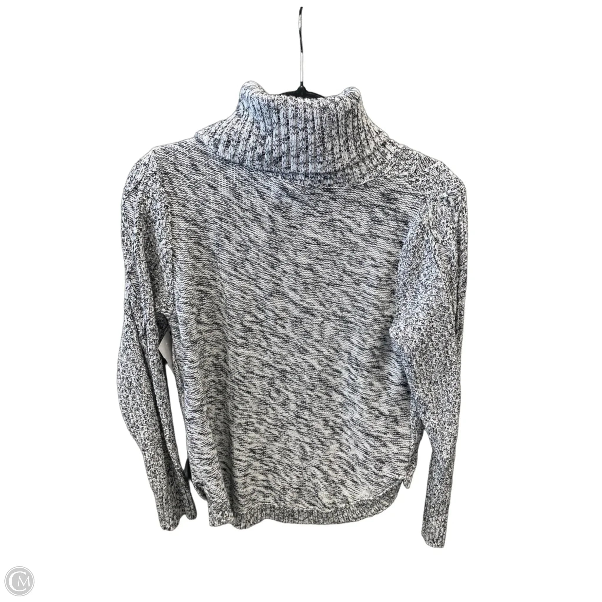 Sweater By Gap In Grey, Size: M