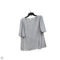 Top Short Sleeve By Clothes Mentor In Floral Print, Size: L