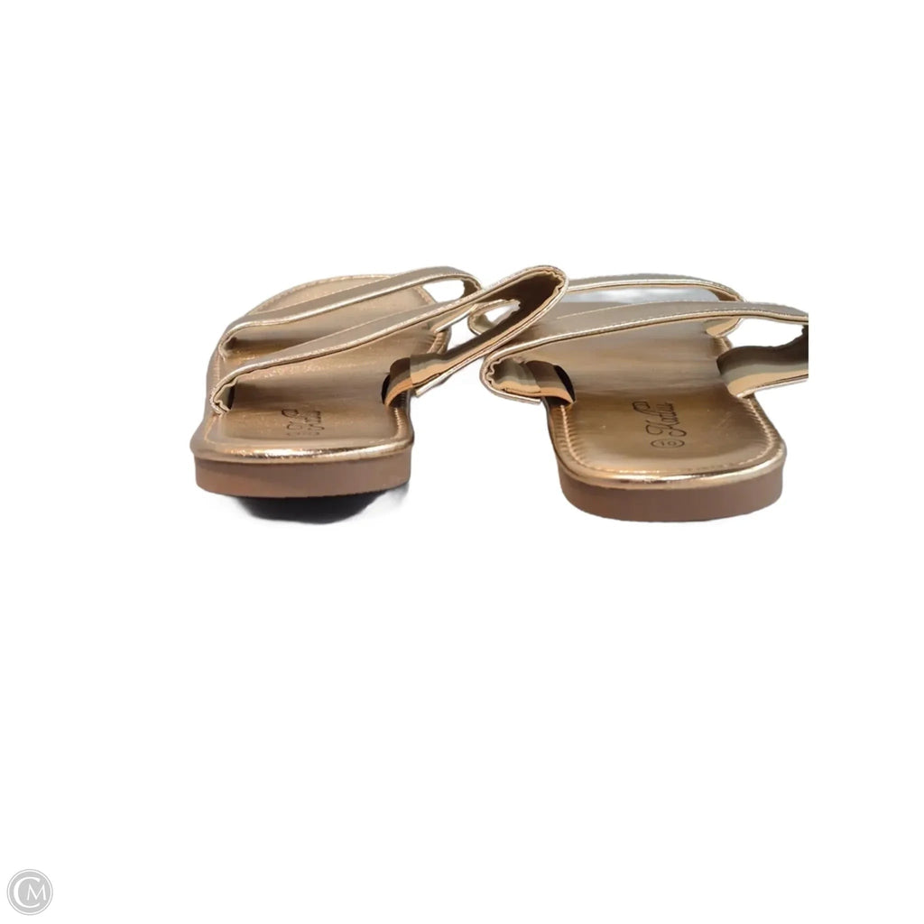 Sandals Flats By Clothes Mentor In Bronze, Size: 10