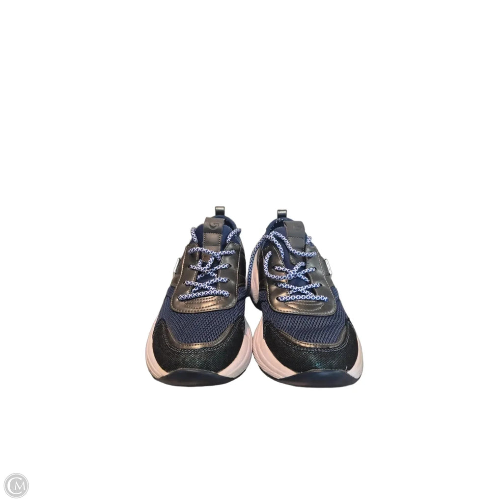Shoes Sneakers By Guess In Blue, Size: 6
