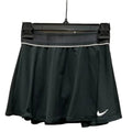 Athletic Skort By Nike Apparel In Black & White, Size: Xs