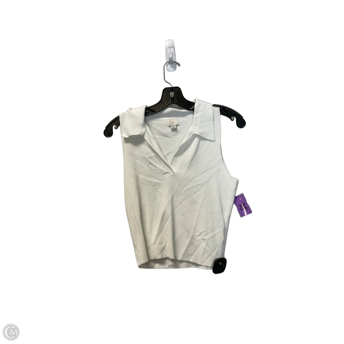 Top Sleeveless By A Pea In The Pod In White, Size: M