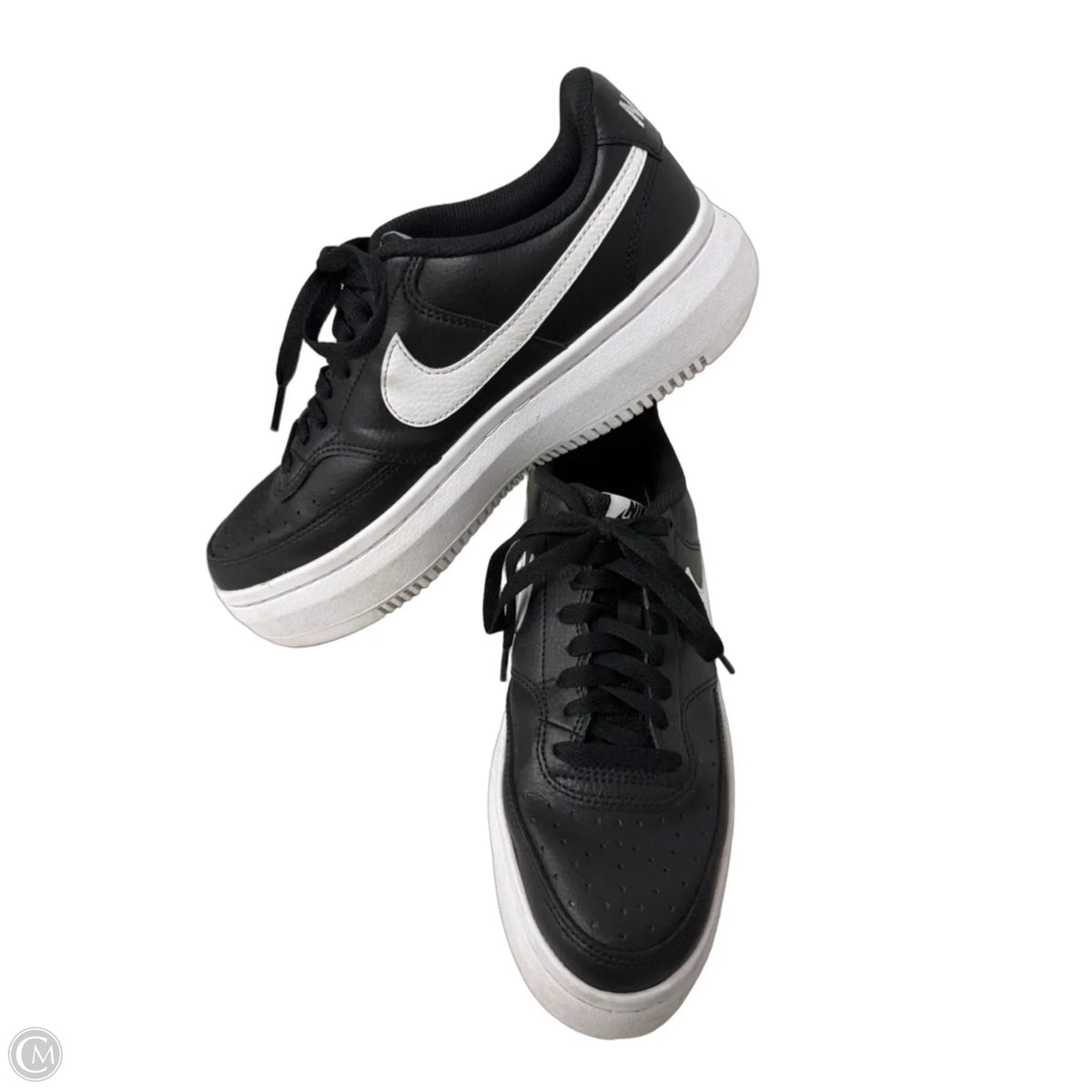 Shoes Athletic By Nike In Black & White, Size: 10