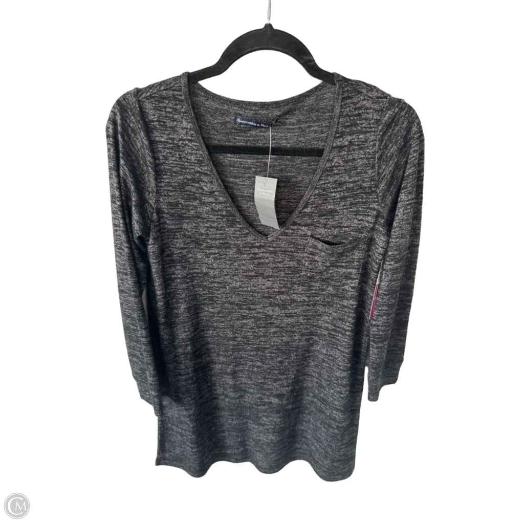 Dress Casual Short By Abercrombie And Fitch In Grey, Size: Sp