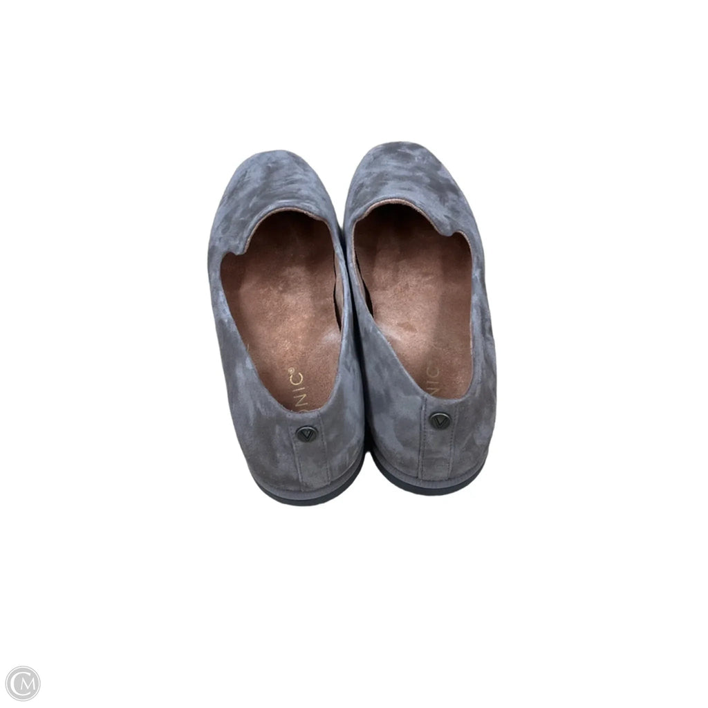 Shoes Flats By Vionic In Tan, Size: 8.5