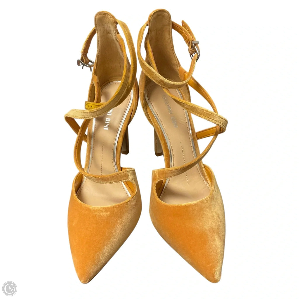 Shoes Heels Stiletto By Gianni Bini In Yellow, Size: 7