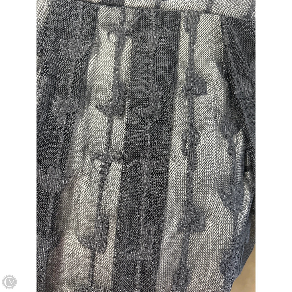 Skort By Clothes Mentor In Black & Grey, Size: M